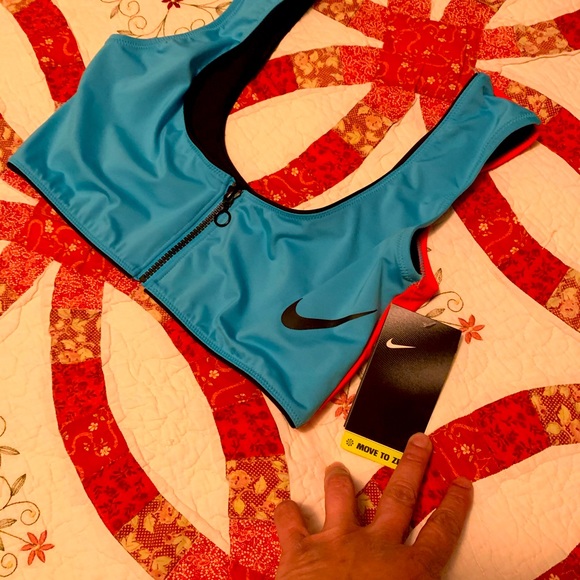 Nike Women’s Midkini Top - Picture 4 of 7